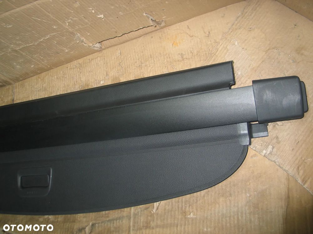 roleta bagaznika vw passat b8 14-23r. 3G9867871X orginal czarna - 4