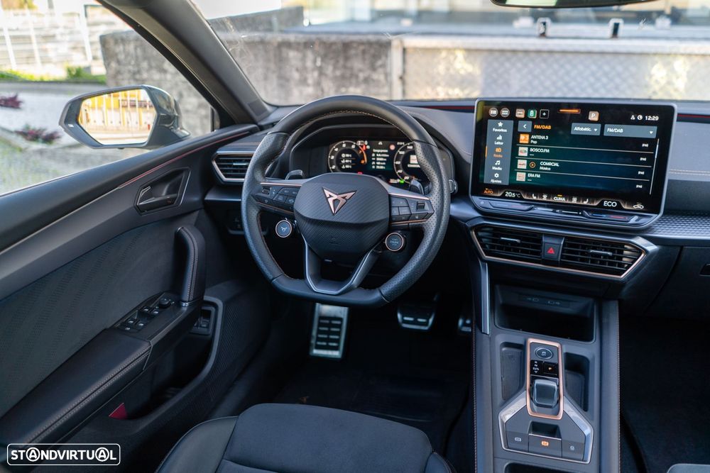 Cupra Leon ST 1.5 e-Hybrid VZ DSG - 8