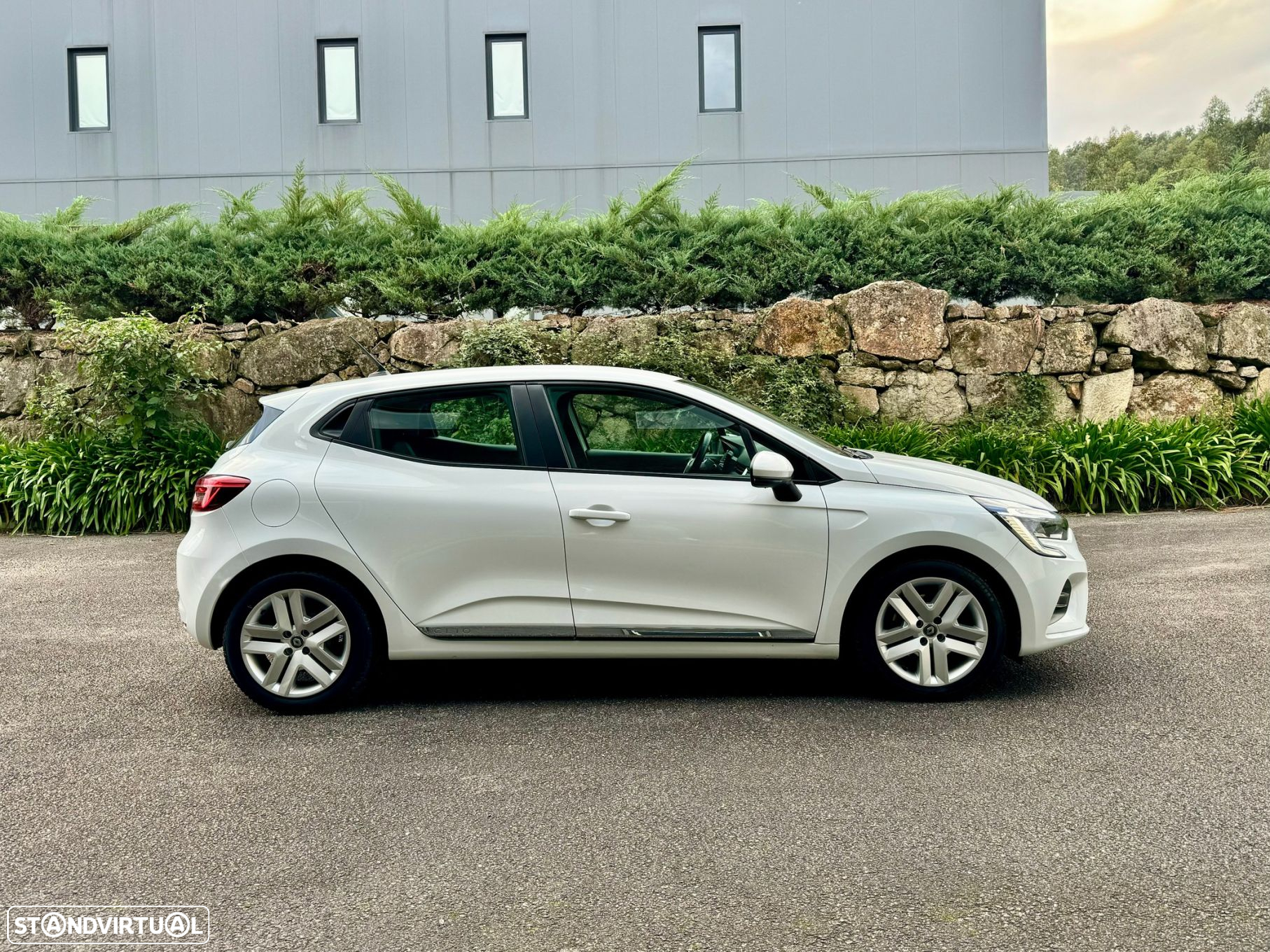 Renault Clio 1.5 Blue dCi Intens - 8