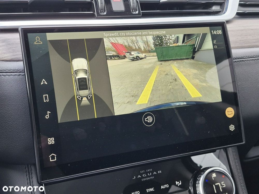 Jaguar F-Pace P250 AWD SE - 39