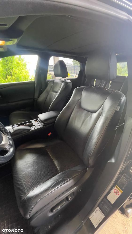 Lexus RX - 5