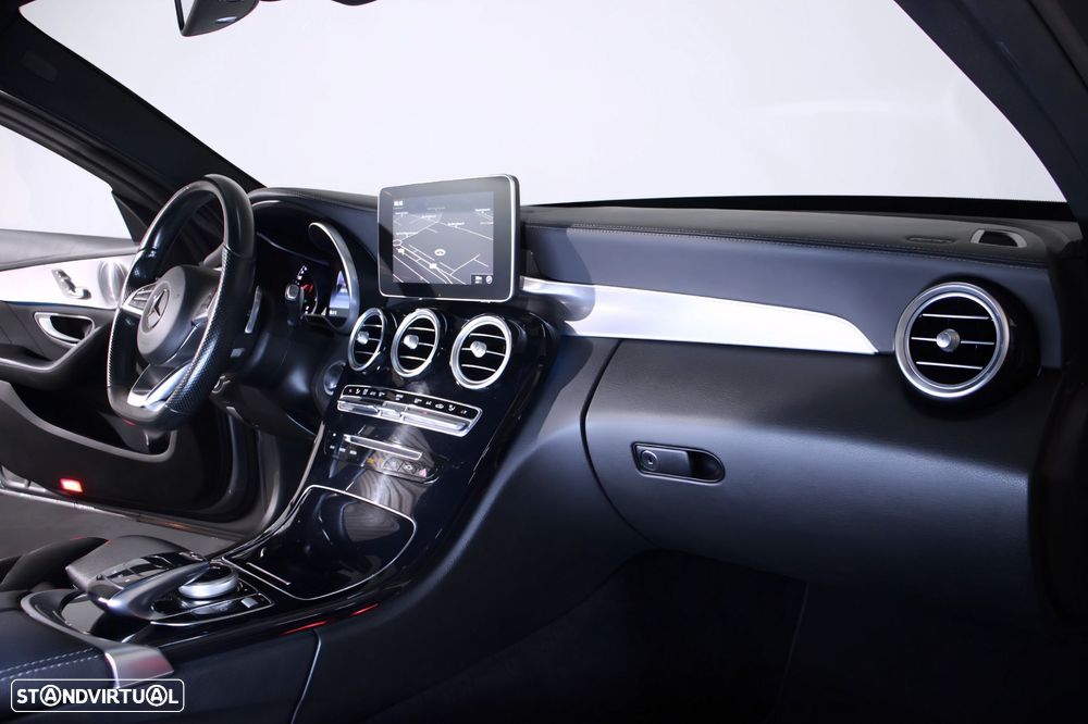 Mercedes-Benz C 250 d AMG Line 4-Matic Aut. - 12