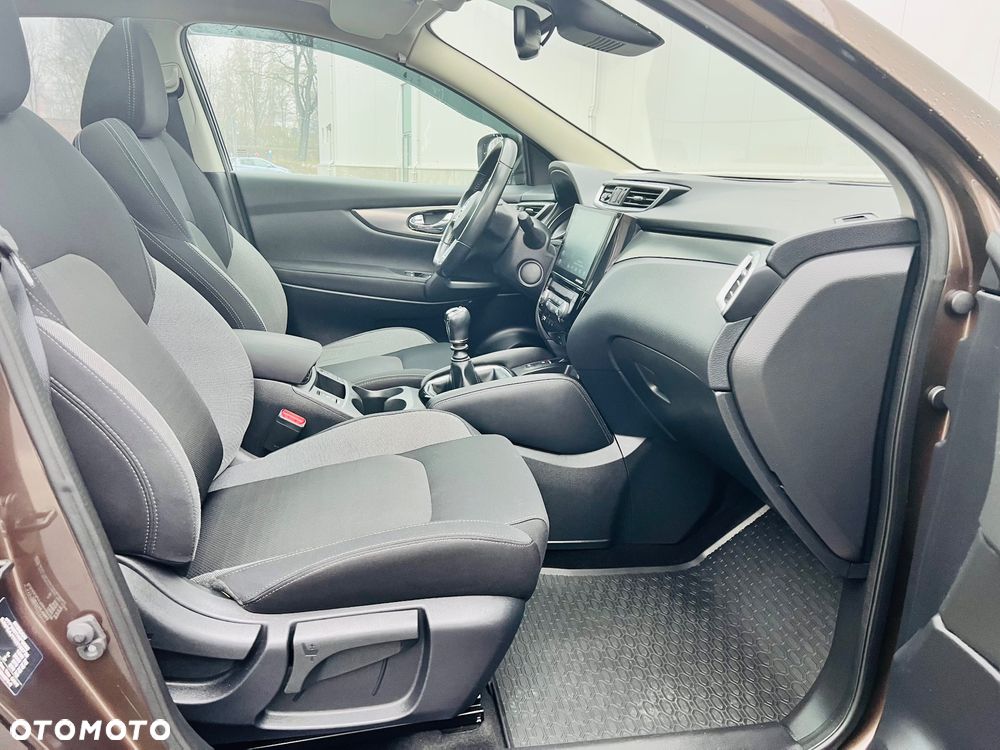 Nissan Qashqai 1.2 DIG-T N-Connecta - 34