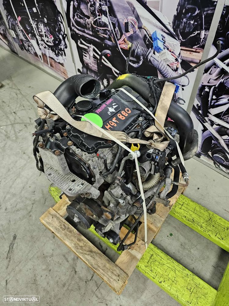 Motor Renault 2.3 DCI, de 150cv, ref M9T 880 - 1