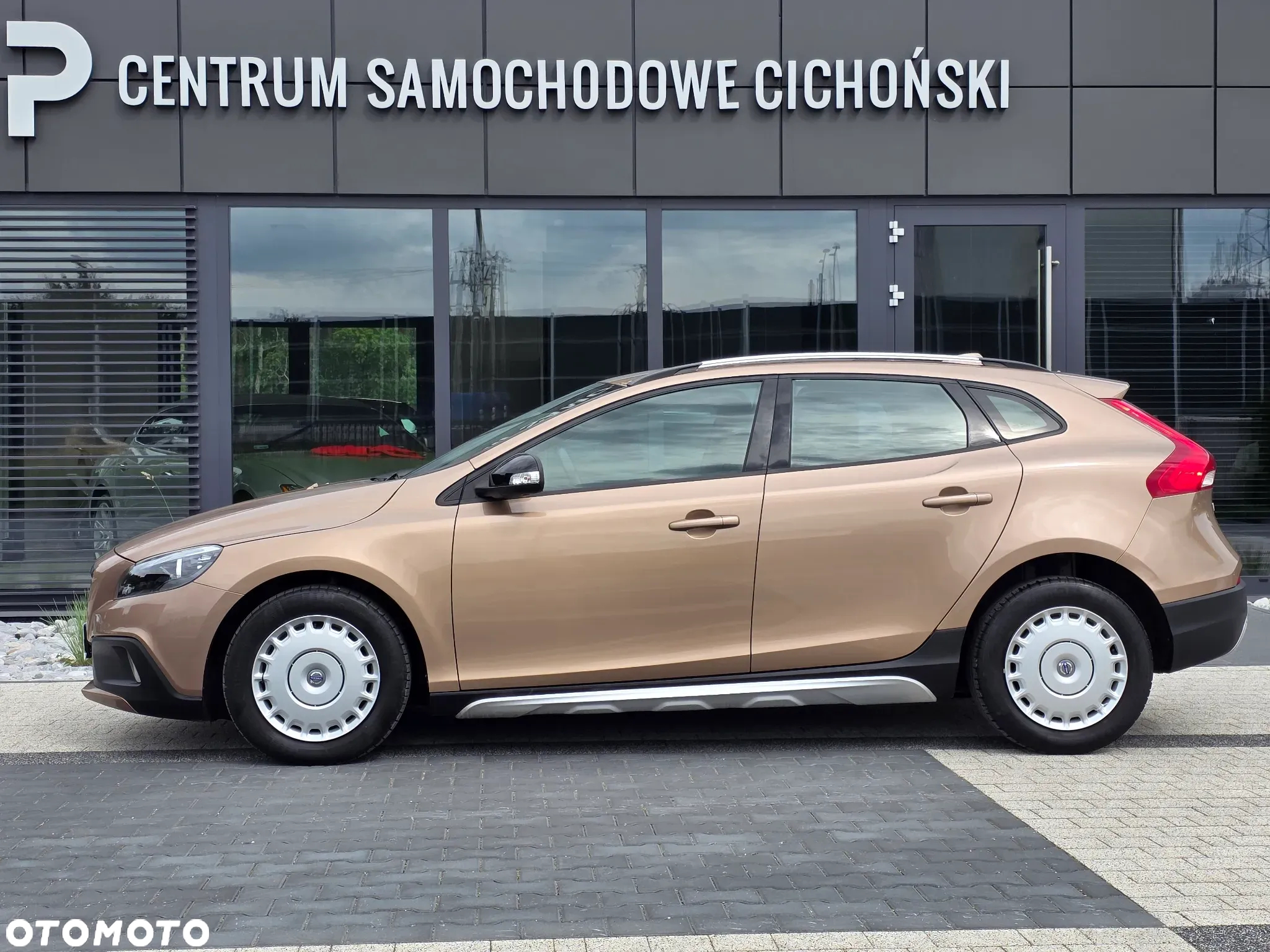 Volvo V40 D2 Momentum - 11