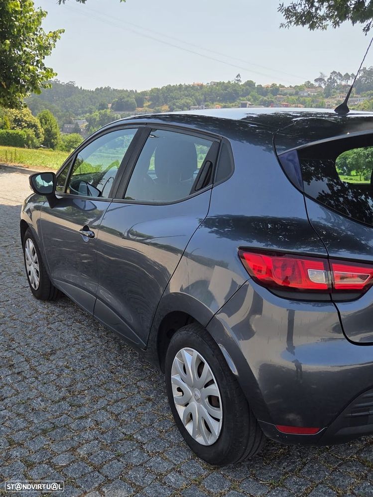Renault Clio 1.5 dCi Zen C/PM+Pneu+P.R&Go — fotografia 8