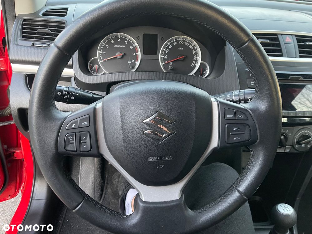 Suzuki Swift - 12