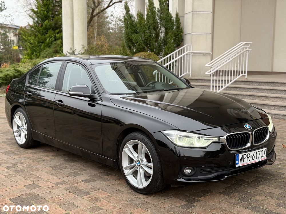 BMW Seria 3 320i Edition Luxury Line Purity - 1