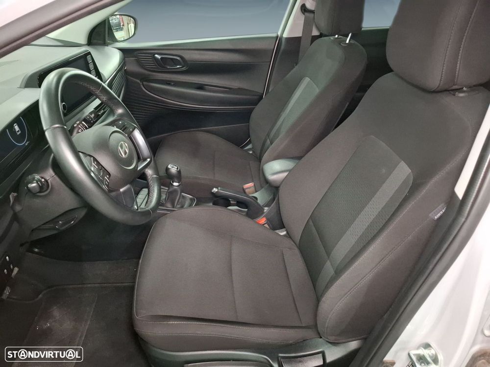 Hyundai i20 1.2 Comfort - 11