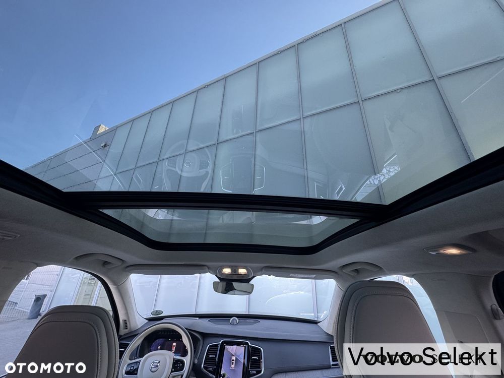 Volvo XC 90 - 35