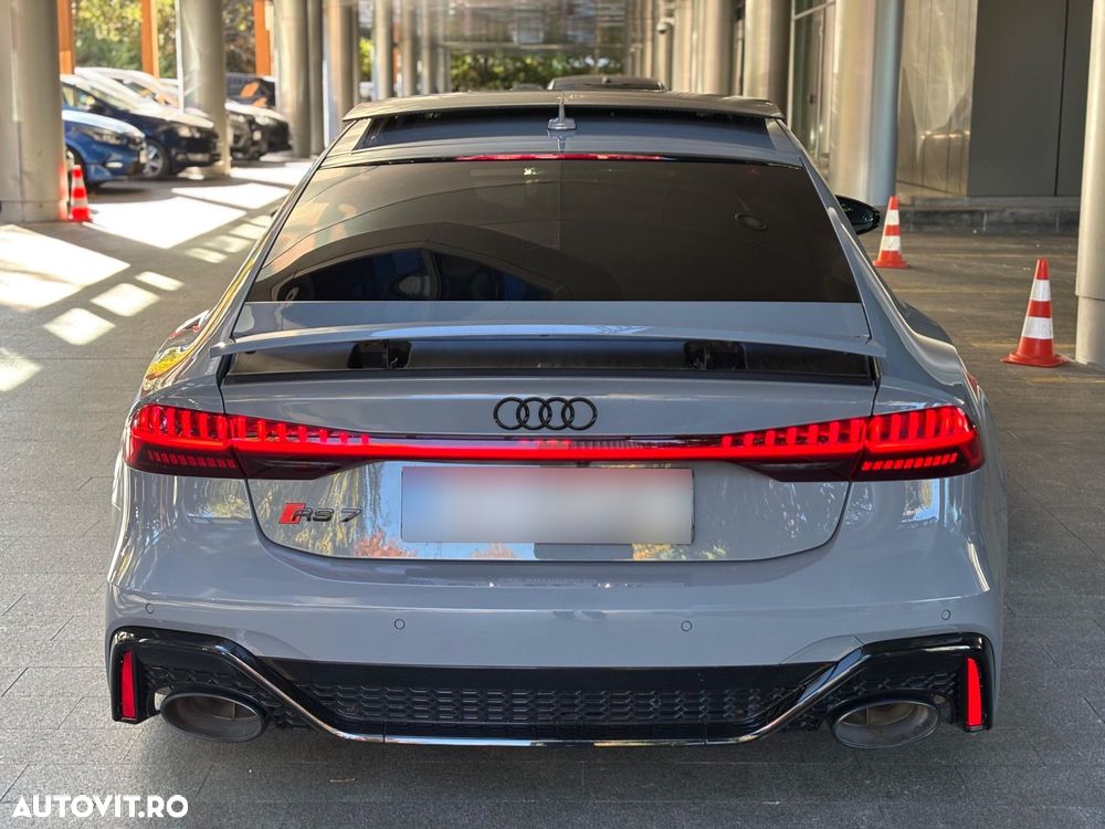 Audi RS7 4.0 TFSI quattro Tiptronic - 12