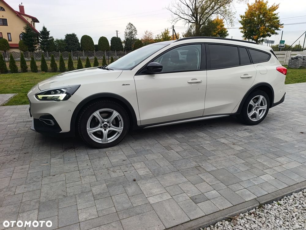 Ford Focus 2.0 EcoBlue Active - 3