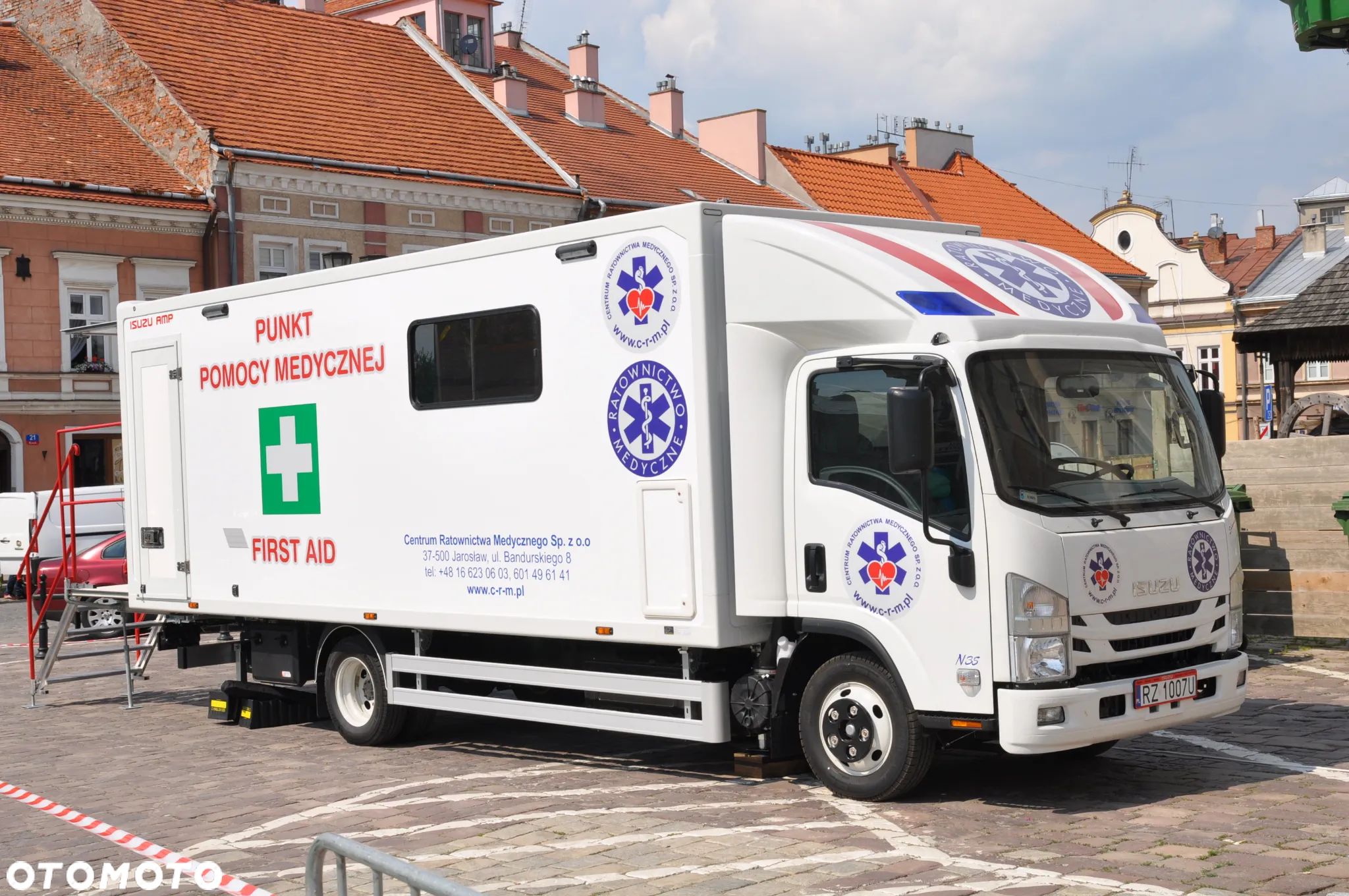 Isuzu N35 - 1