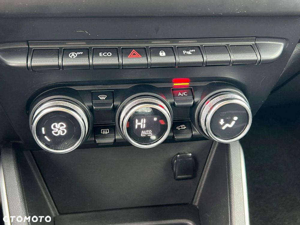 Dacia Duster 1.6 SCe Prestige - 24