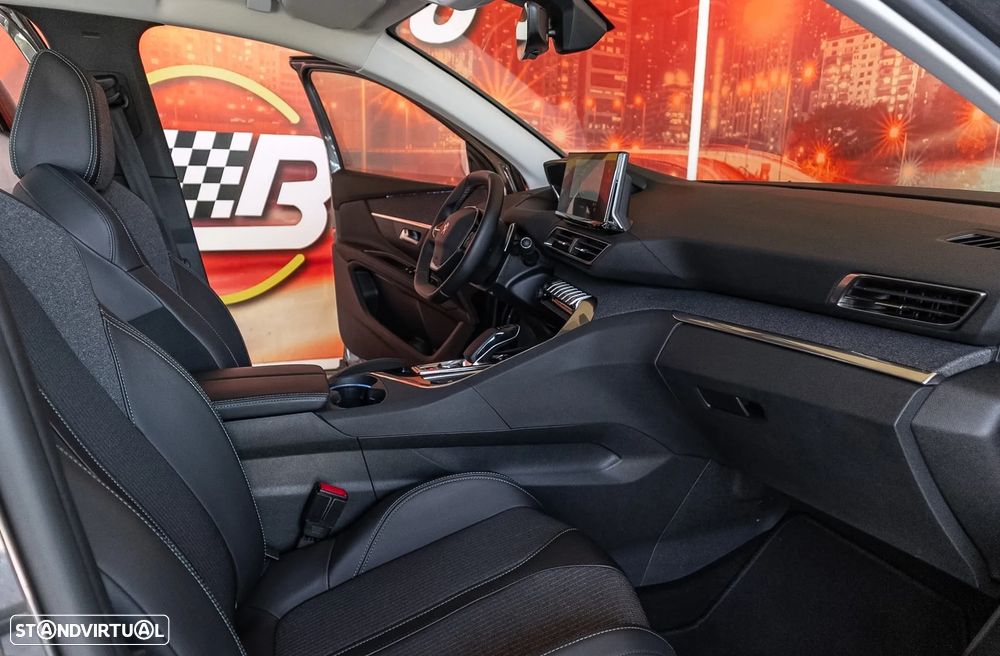 Peugeot 3008 1.6 Hybrid Allure e-EAT8 - 27