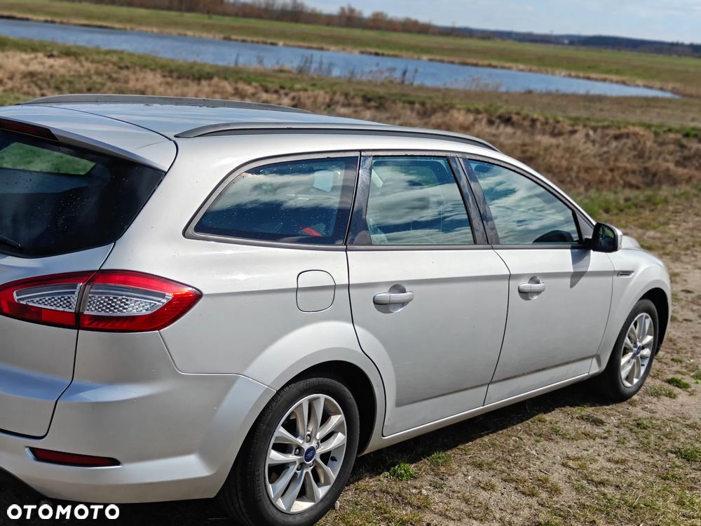 Ford Mondeo 2.0 TDCi Ambiente - 7