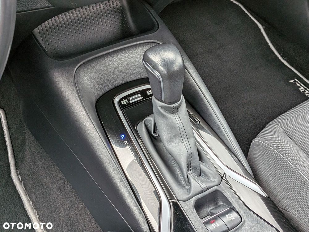 Toyota Corolla 1.8 Hybrid Comfort - 26