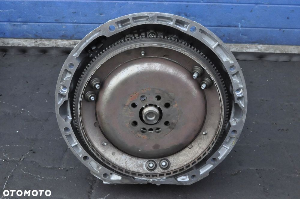 W212 E63 AMG 5.5 V8 SKRZYNIA 2182703802 722931 - 2