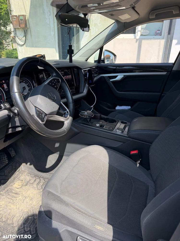 Volkswagen Touareg V6 TDI Style - 18