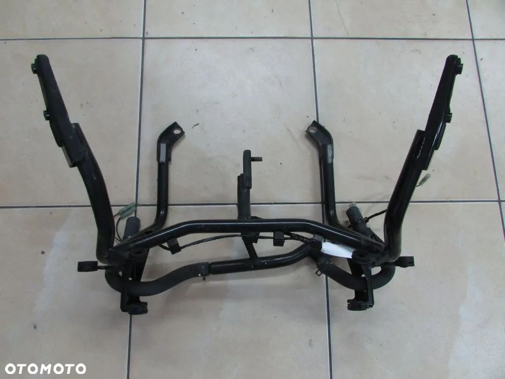 Yamaha YZF 600 THUNDERC stelaż przód lampy czaszy - 2