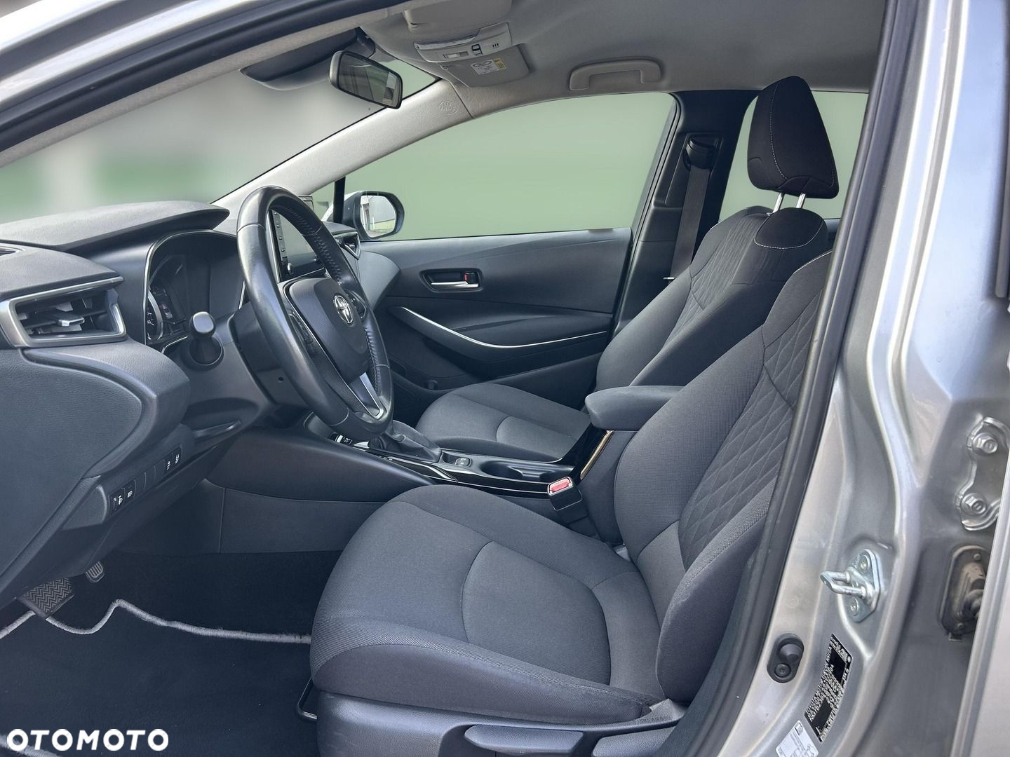 Toyota Corolla - 14