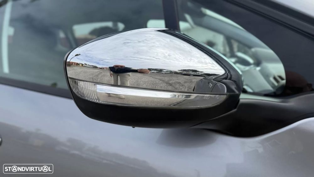 Peugeot 2008 1.2 PureTech Style - 16