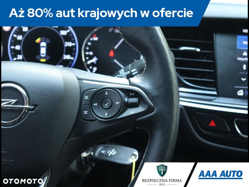 Opel Insignia - 21