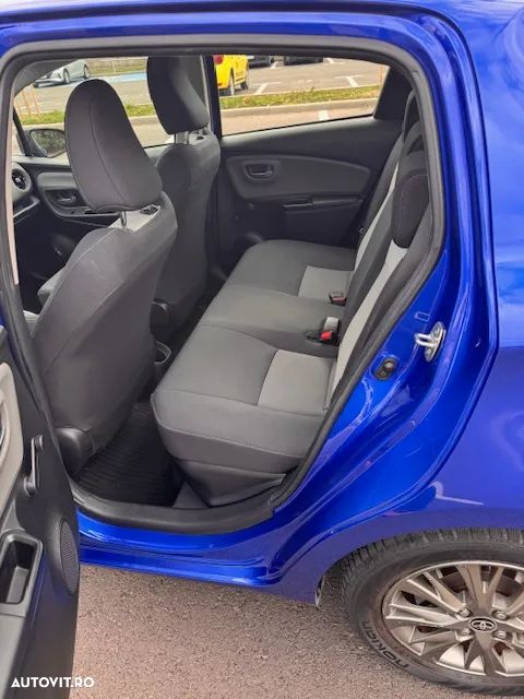 Toyota Yaris 1.5 VVT-i HSD Luna - 15