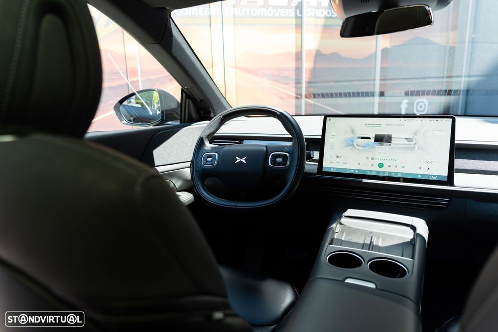 Xpeng G6 RWD Standard Range - 10