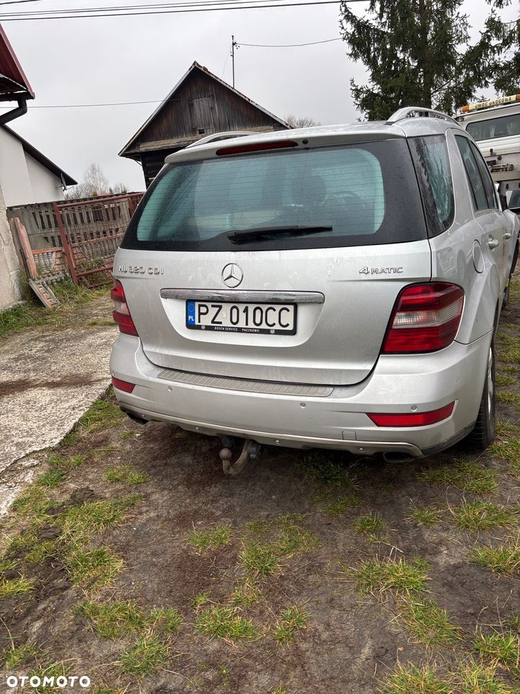 Mercedes-Benz ML 350 CDI 4-Matic - 8
