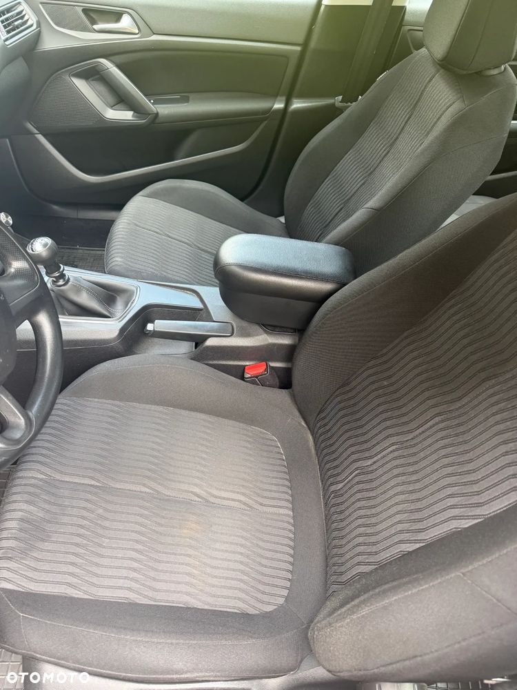 Peugeot 308 1.6 THP Access - 4