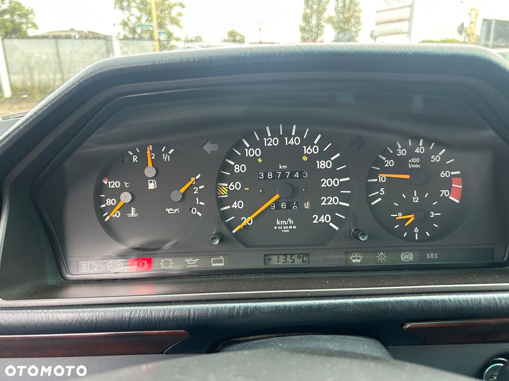 Mercedes-Benz Klasa E - 7