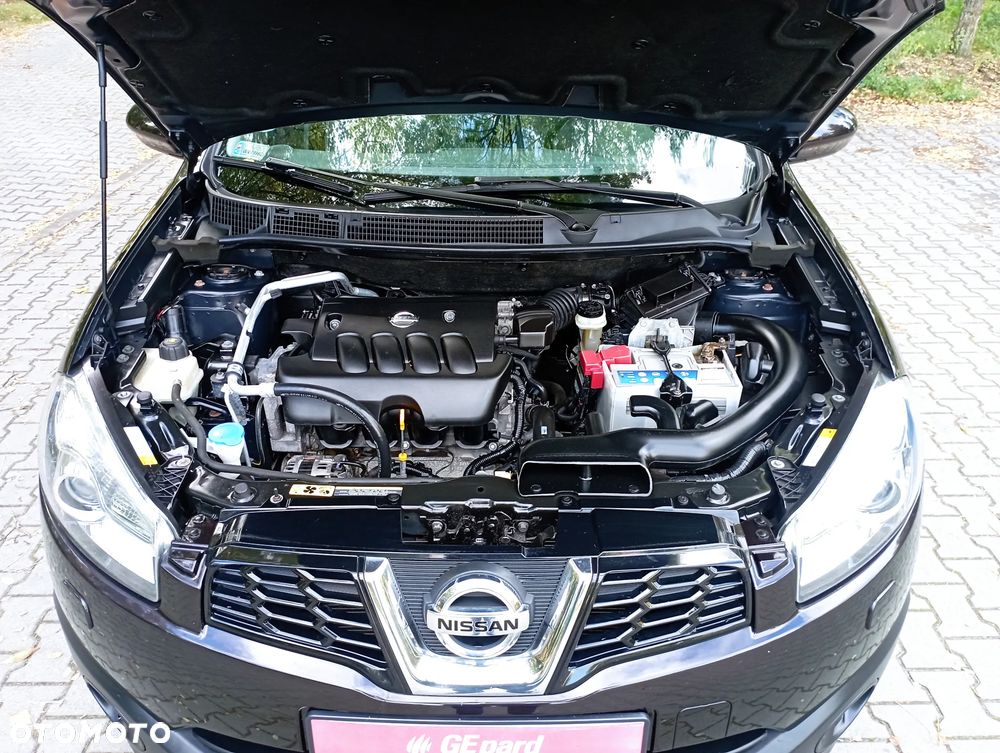 Nissan Qashqai+2 2.0 4x4 Tekna CVT - 30