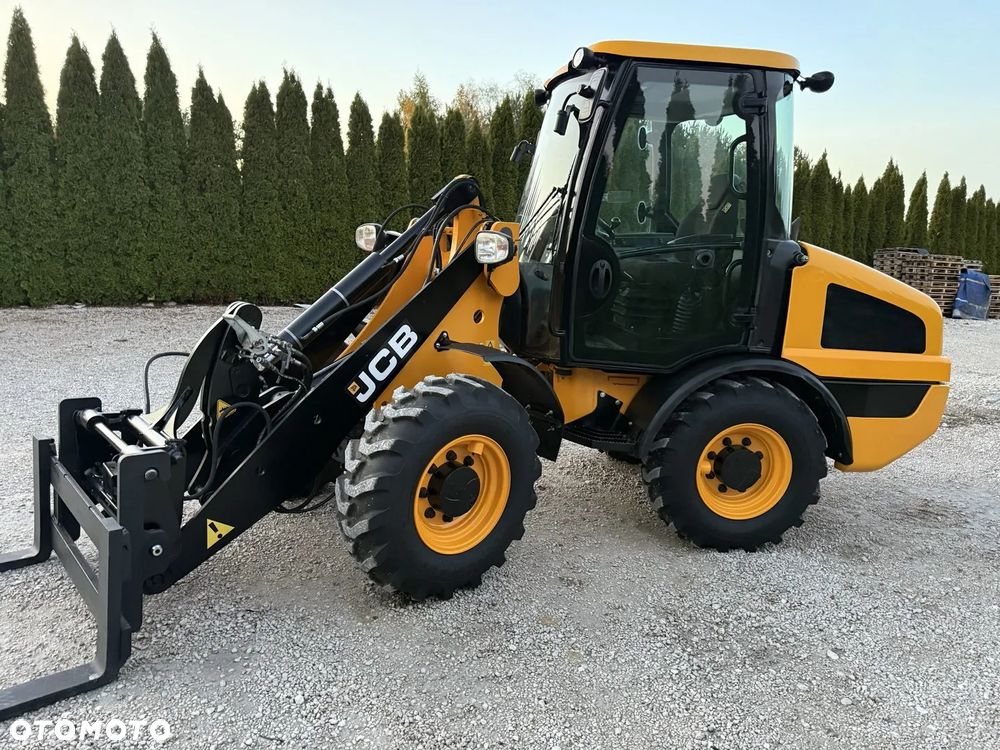 JCB 406 / 2021 ROK / SILNIK 4-CYL / PIĘKNA / ORYGINAŁ / ZADBANA / SPROWADZONA Z NIEMIEC / MAŁE GABARYTY / SILNA / 407 408 409 60 70 M 506 509 - 36