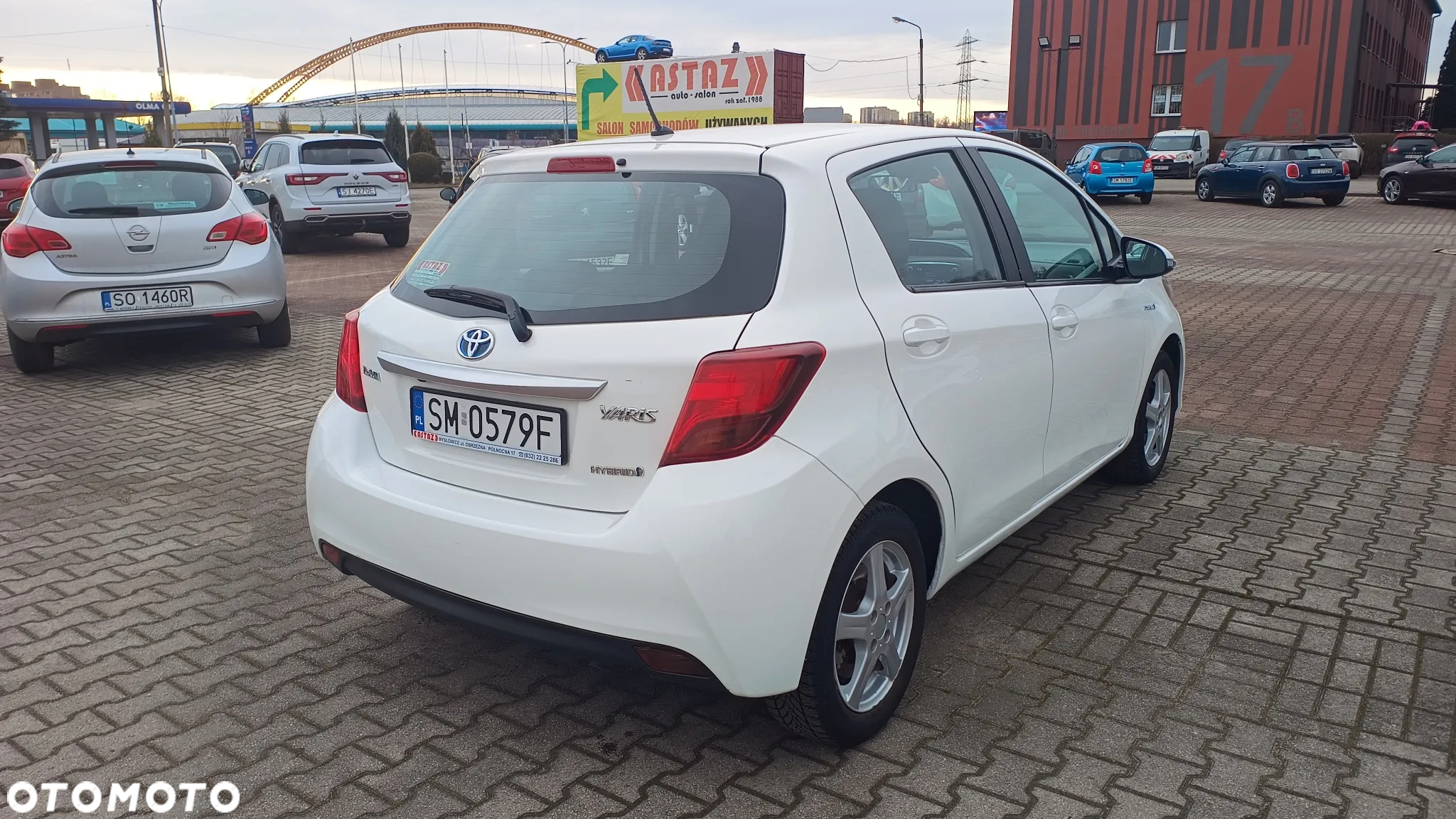 Toyota Yaris - 17