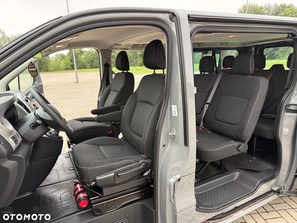 Renault Trafic - 19