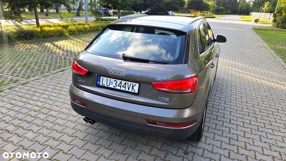 Audi Q3 2.0 TFSI Quattro S tronic sport - 4