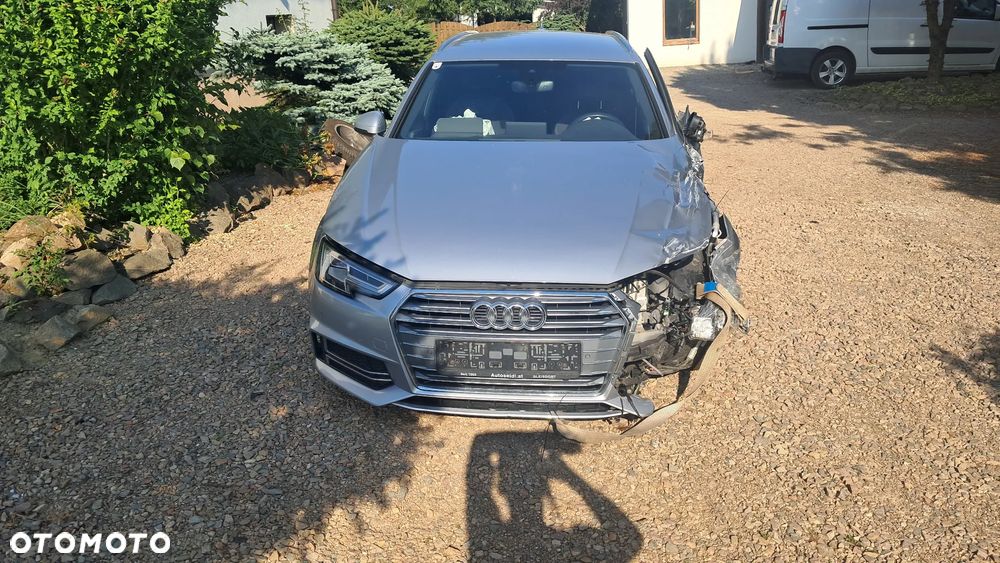 Audi A4 Avant - 2