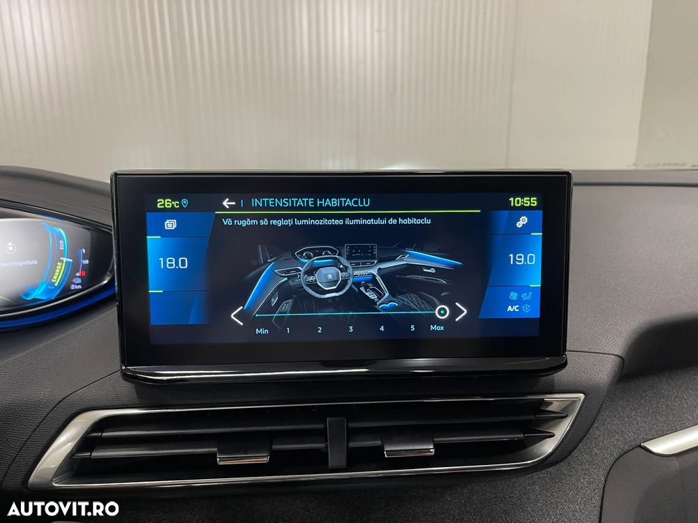 Peugeot 3008 Hybrid 225 e-EAT8 Roadtrip - 21