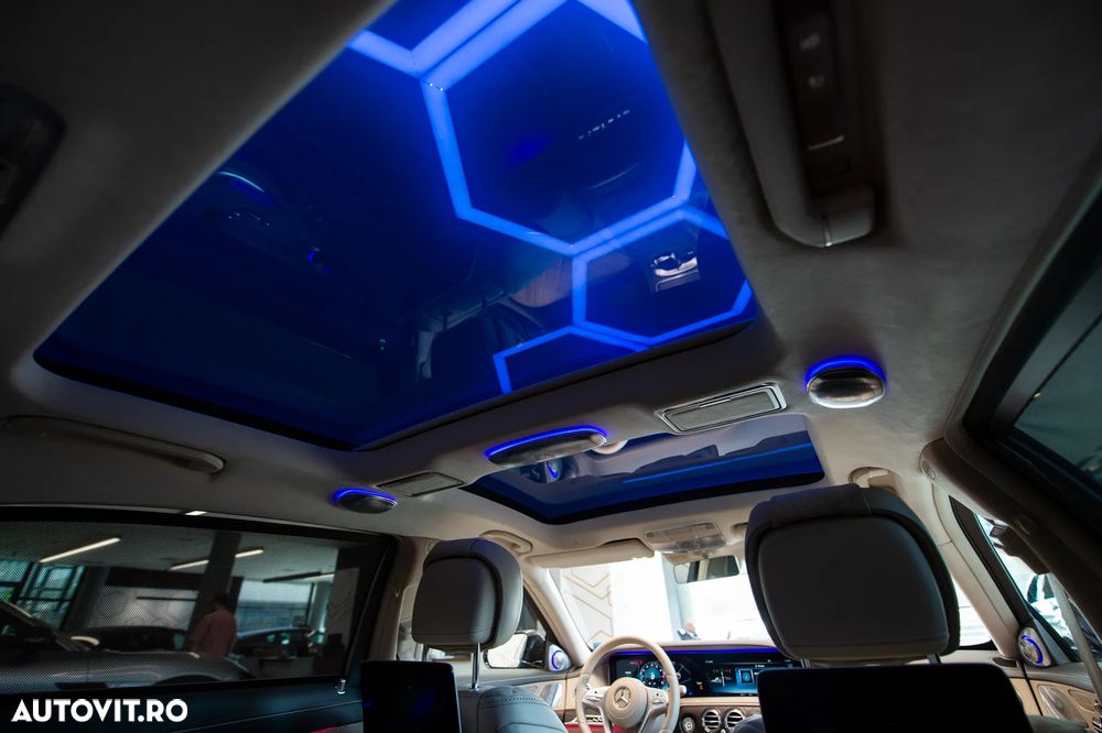 Mercedes-Benz S Maybach 560 4Matic 9G-TRONIC - 30