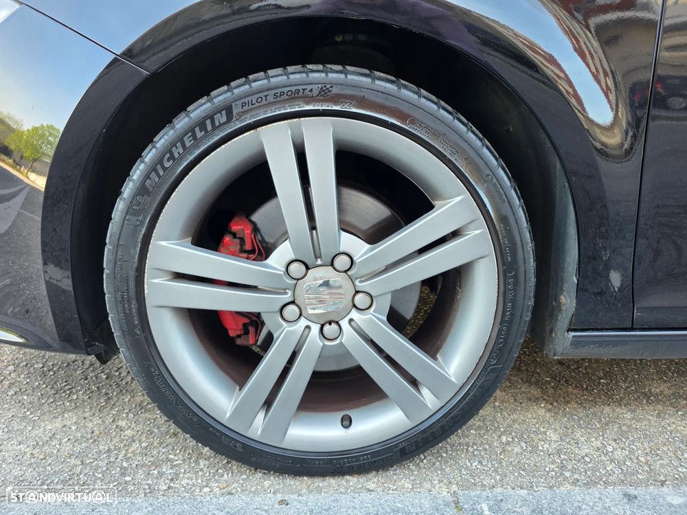 SEAT Leon 2.0 TDI DPF FR - 17