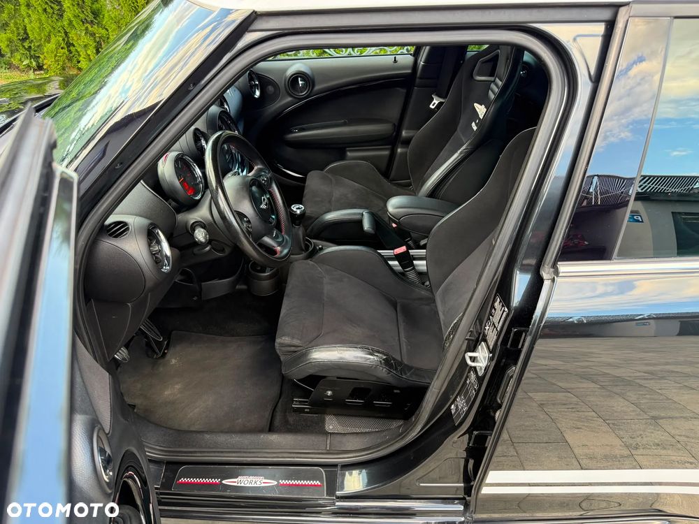 MINI John Cooper Works All4 - 21