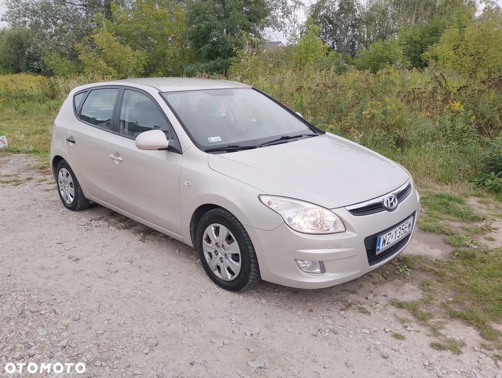 Hyundai i30 1.6 CRDi Classic + - 1