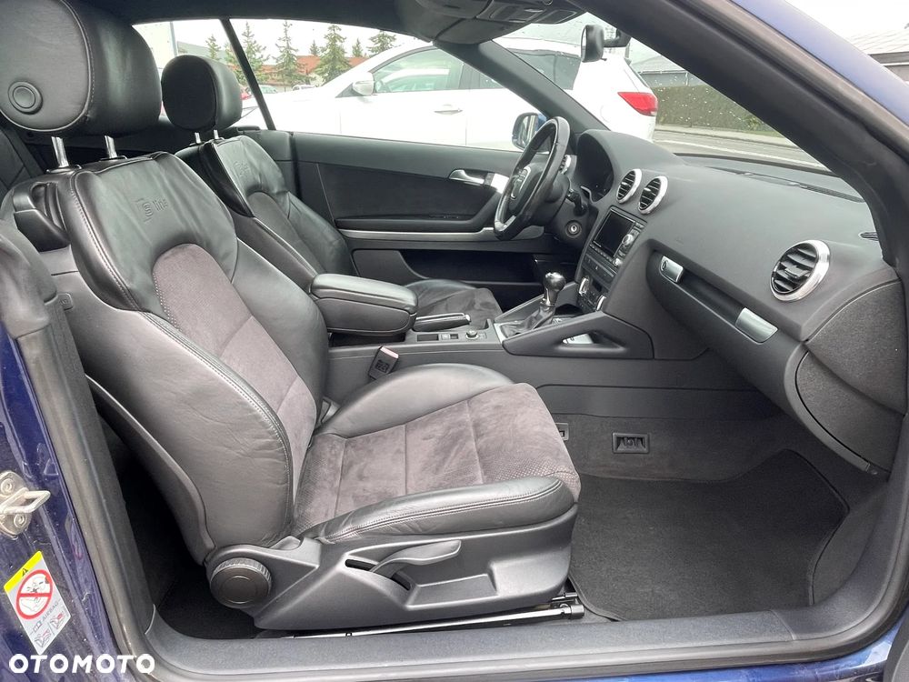Audi A3 Cabrio 2.0 TDI DPF S Line Sportpaket (plus) - 21