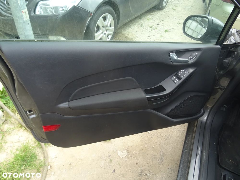 Ford Fiesta 2017 lakier(QH) na części drzwi klapa zderzak błotnik - 8