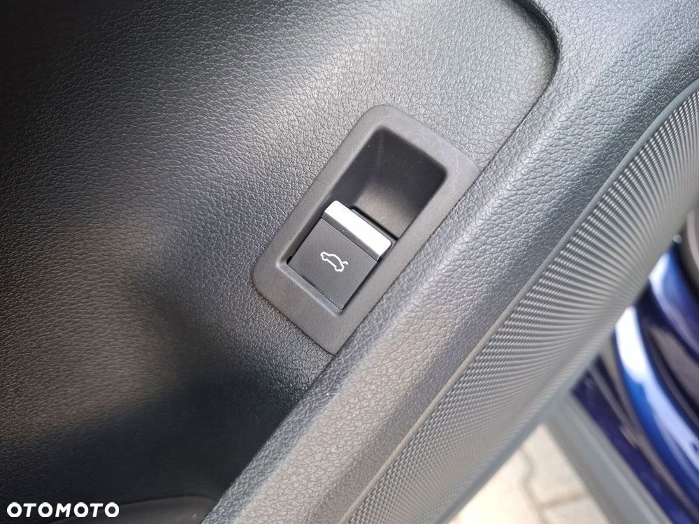 Audi A4 Allroad - 25