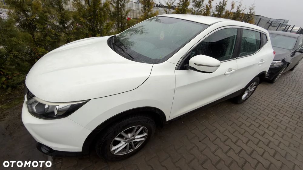 Nissan Qashqai - 12