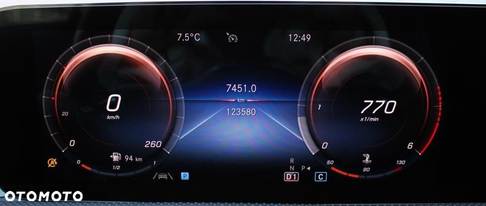 Mercedes-Benz CLA - 17