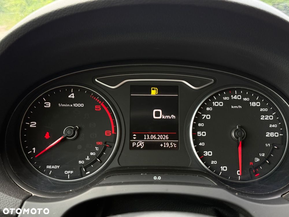 Audi A3 Sportback 30 TDI S tronic design - 30