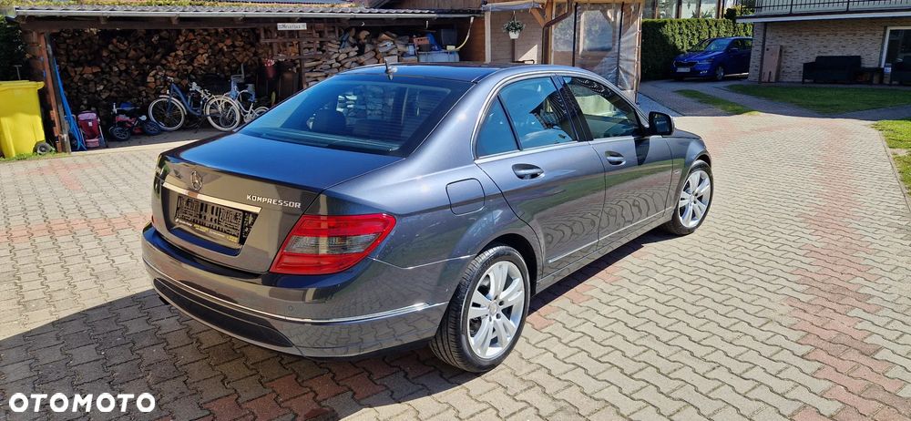 Mercedes-Benz Klasa C 180 Kompressor Automatik Avantgarde - 17